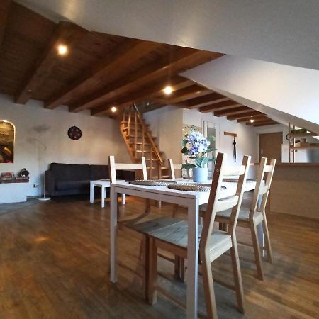 וילנה Private Sauna & 4 Bedrooms Old Town Rooftop Apartment מראה חיצוני תמונה