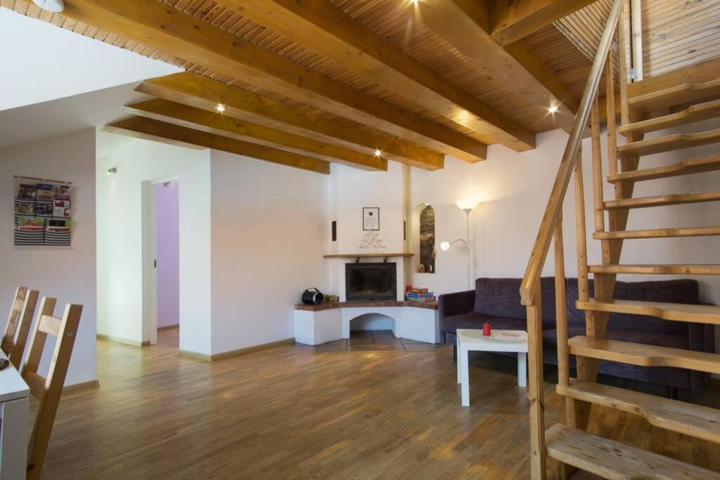 וילנה Private Sauna & 4 Bedrooms Old Town Rooftop Apartment מראה חיצוני תמונה